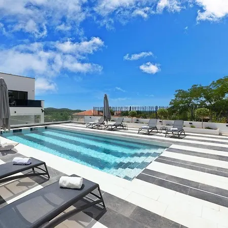 Dea Holiday home *